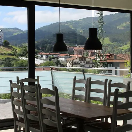 Casa Rural Abaraxka- Espectaculares Vistas A Las Verdes Montanas A Solo 20 Minutos De La Playa