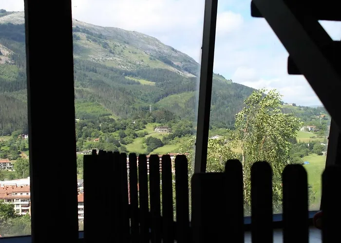 Casa Rural Abaraxka- Espectaculares Vistas A Las Verdes Montanas A Solo 20 Minutos De La Playa\